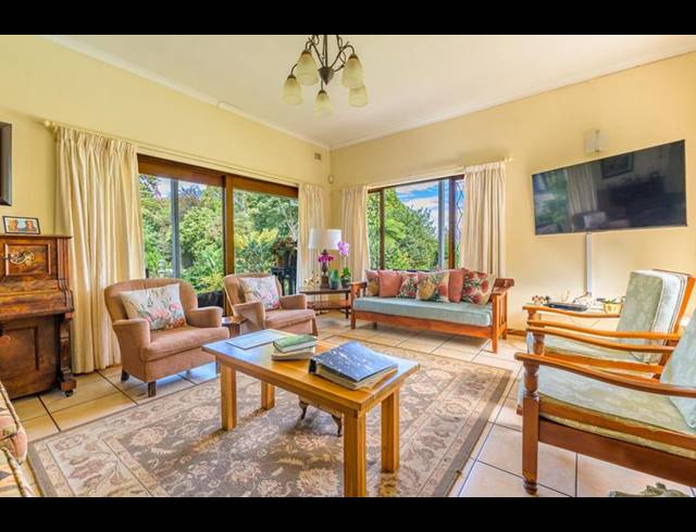 3 BEDROOM HOUSE FOR SALE IN GREENDALE